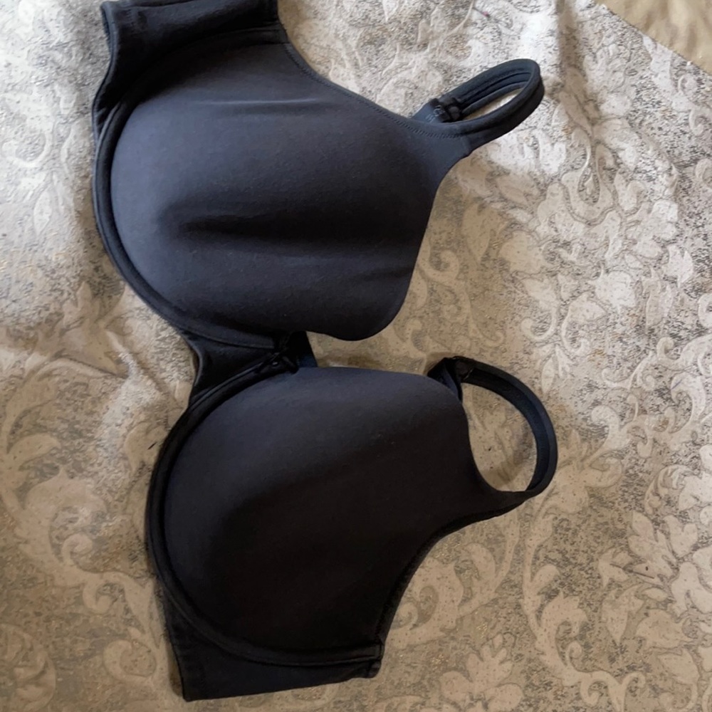 Cacique 44DD bra